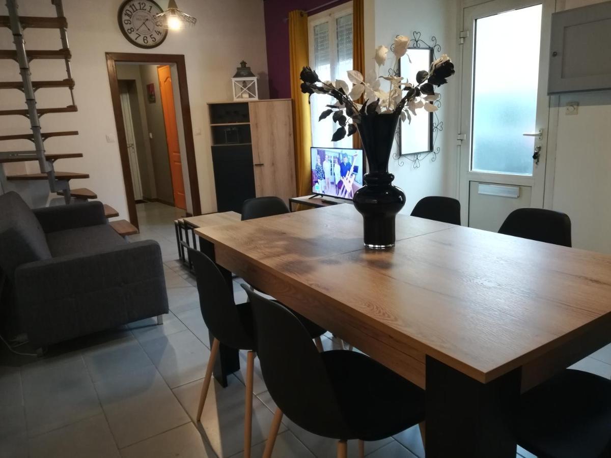 Sainte-Geneviève-des-Bois Le Loft Montargis Gien Maison De Ville מראה חיצוני תמונה