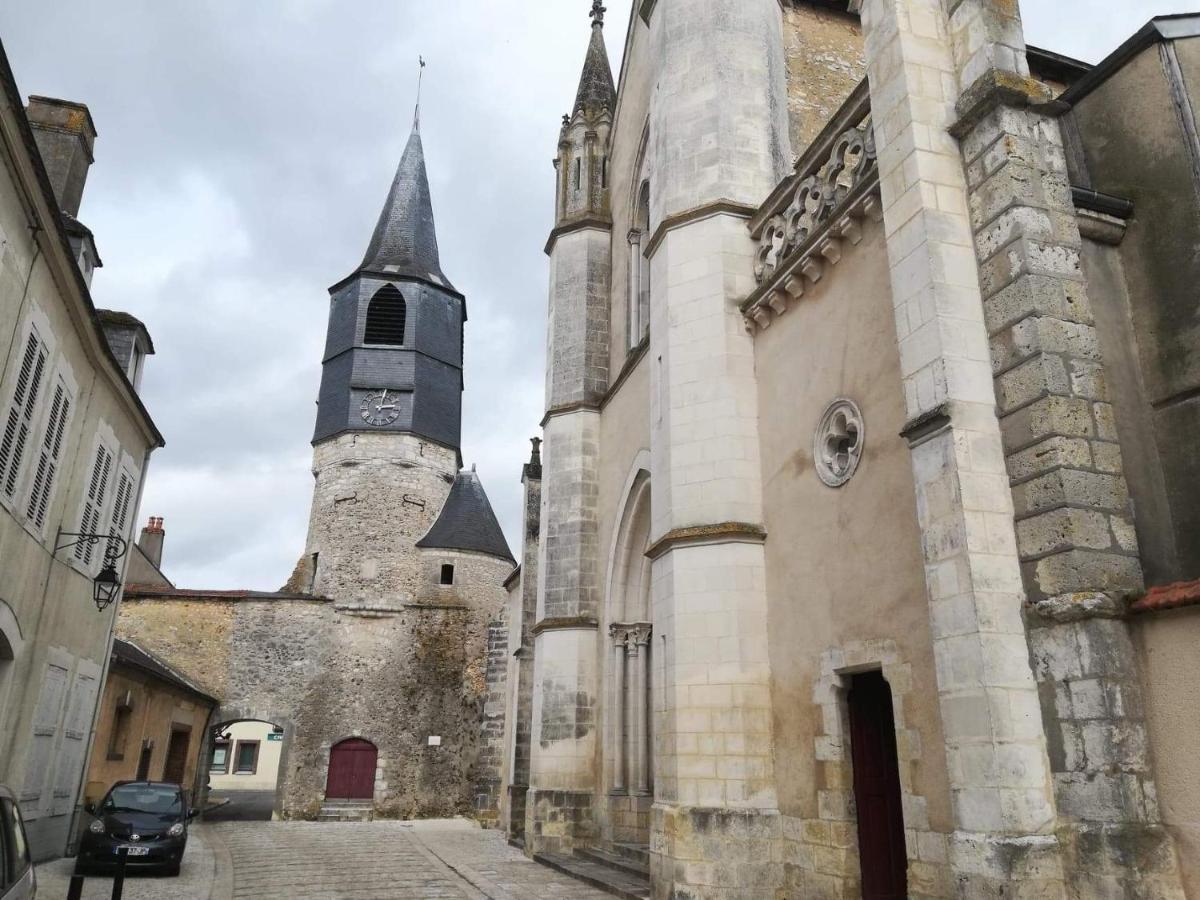 Sainte-Geneviève-des-Bois Le Loft Montargis Gien Maison De Ville מראה חיצוני תמונה