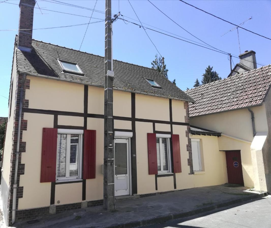 Sainte-Geneviève-des-Bois Le Loft Montargis Gien Maison De Ville מראה חיצוני תמונה